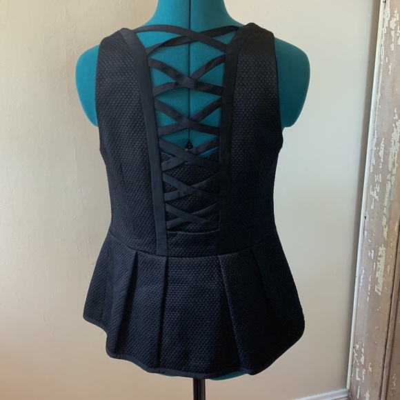 Nanette Lepore peplum top. - Picture 4 of 7
